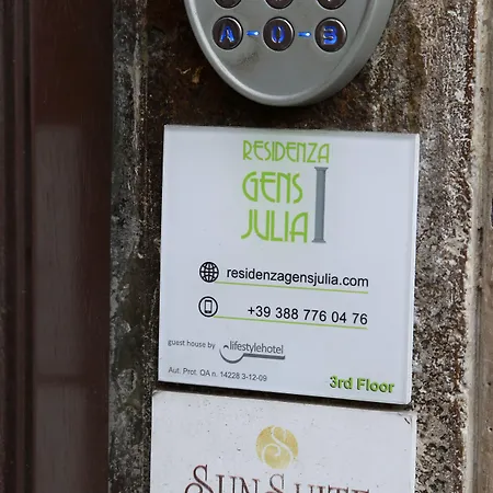 Residenza Gens Julia 4* Rom