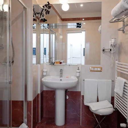Residenza Gens Julia 4*