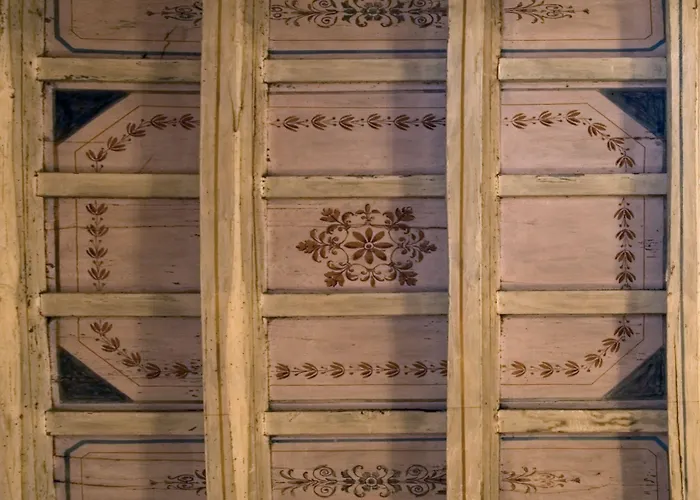 לינה וארוחת בוקר Residenza Gens Julia 4*