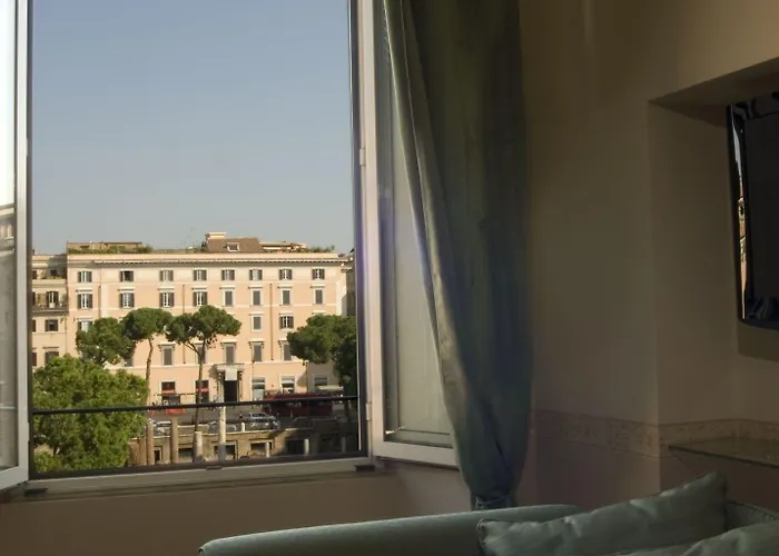 Residenza Gens Julia לינה וארוחת בוקר 4*