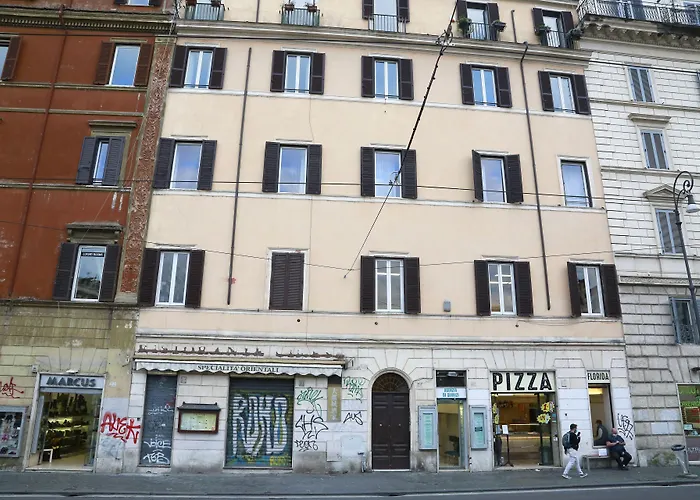 Residenza Gens Julia לינה וארוחת בוקר