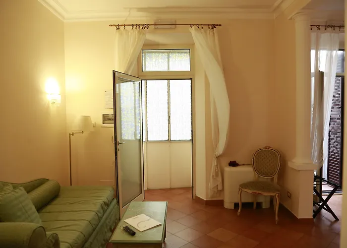 לינה וארוחת בוקר Residenza Gens Julia